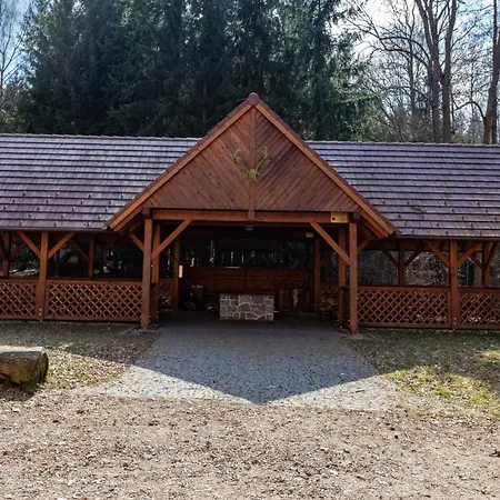 Zivec - Restaurace A Vendégház Písek